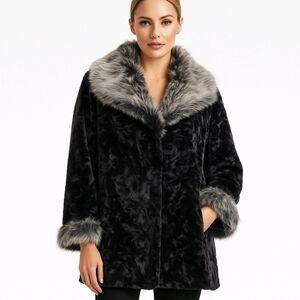 Talk Of The Walk Coat Crushed Faux Fur Gray Collar Size L Scandi Girl Size L